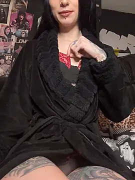 MissMidnightUK online show from February 13, 2026, 12:39 am