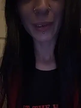 Snapshot of MissMidnightUK chatting on May 15, 2026, 11:45 pm MissMidnightUK online show from May 15, 2026, 11:45 pm