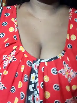 Snapshot of Hot-Anuska chatting on September 19, 2025, 11:33 am Hot-Anuska online show from September 19, 2025, 11:33 am