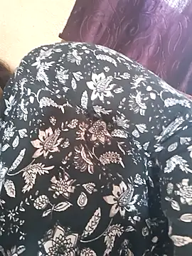 Hot-Anuska online show from February 26, 2026, 9:52 am