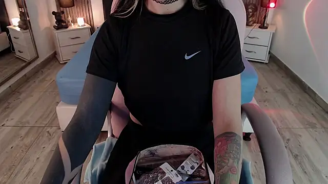 Sam mansson66 online show from March 4, 2025, 12:22 pm