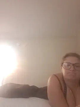 Platinum1K online show from July 21, 2026, 8:33 pm