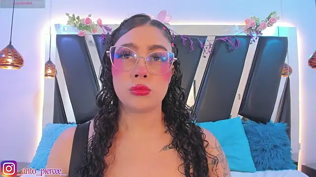 antonelllepiercee online show from May 27, 2026, 11:29 am
