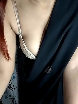 Snapshot of its_Lailaa chatting on February 12, 2025, 8:29 pm its Lailaa online show from February 12, 2025, 8:29 pm