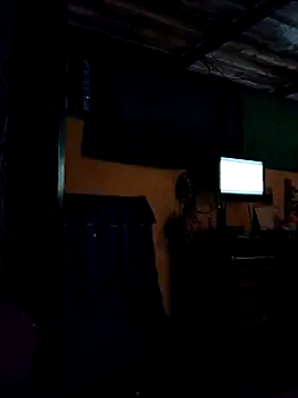 Kasandra Ho online show from March 7, 2025, 1:20 am