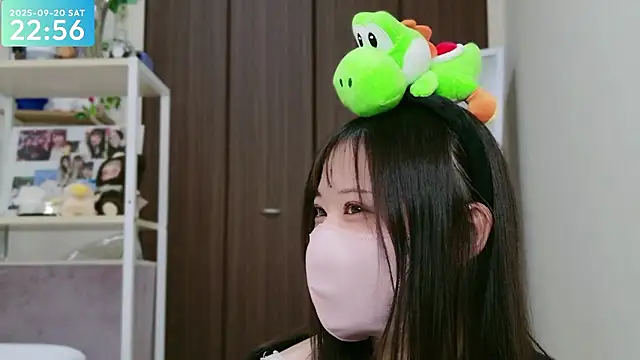 Snapshot of -SHIZUKU- chatting on September 20, 2025, 1:56 pm -SHIZUKU- online show from September 20, 2025, 1:56 pm