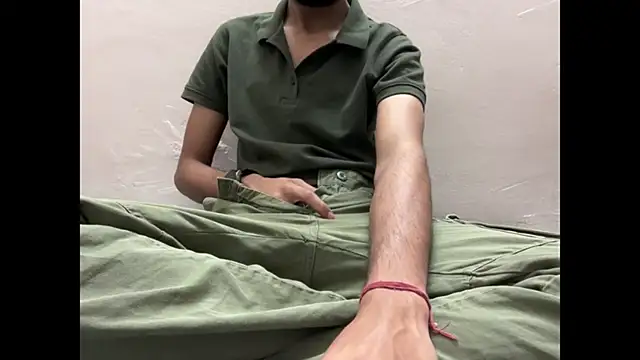 Snapshot of meatycronn chatting on March 14, 2026, 10:04 pm meatycronn online show from March 14, 2026, 10:04 pm