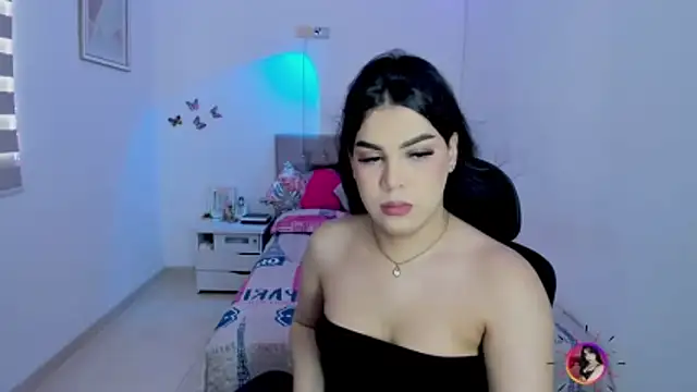 linda zaam83866 online show from November 15, 2025, 4:25 pm