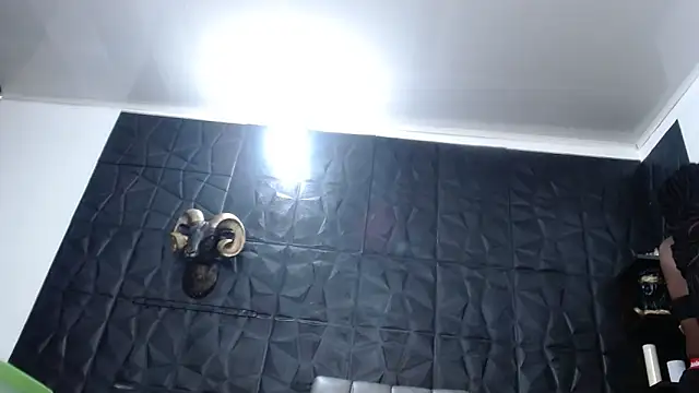 Hanna Fox 69 online show from December 21, 2025, 5:14 am