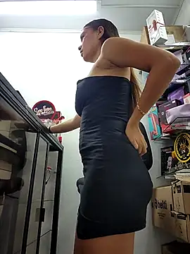 rapunzel069 online show from February 23, 2025, 2:04 pm