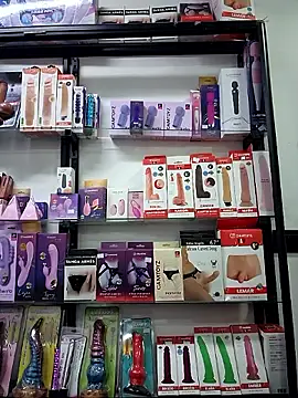 rapunzel069 online show from March 31, 2026, 1:44 pm