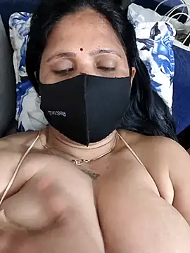 Snapshot of Neha8923 chatting on March 14, 2025, 3:58 pm Neha8923 online show from March 14, 2025, 3:58 pm