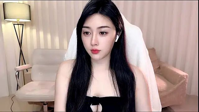 K-moumou online show from April 2, 2026, 5:10 pm