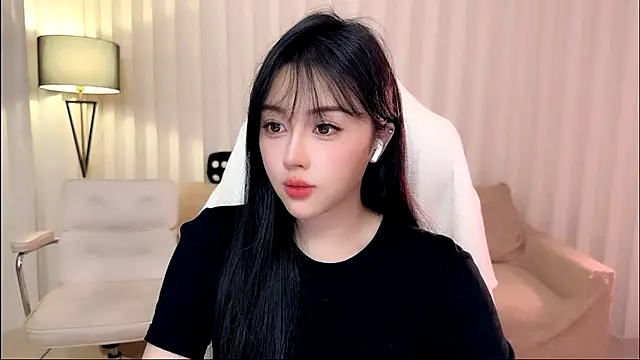 Snapshot of K-moumou chatting on May 6, 2026, 3:50 pm K-moumou online show from May 6, 2026, 3:50 pm
