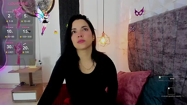 tatiana sc online show from October 27, 2025, 1:26 pm