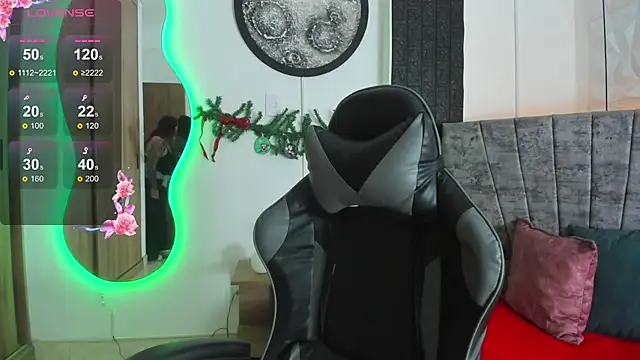 tatiana sc online show from November 29, 2025, 12:19 pm