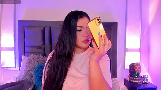 EmmaBecket2 online show from December 29, 2024, 4:27 am