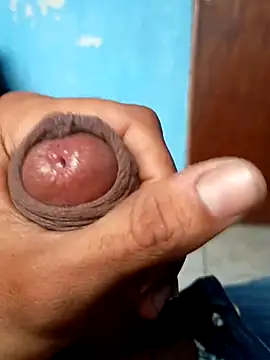 Snapshot of Cezinhamor chatting on September 25, 2025, 8:12 pm Cezinhamor online show from September 25, 2025, 8:12 pm