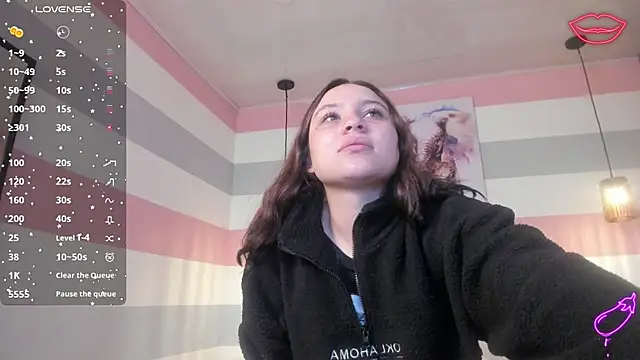 Snapshot of Carol_Pinter chatting on February 15, 2025, 5:09 am Carol Pinter online show from February 15, 2025, 5:09 am