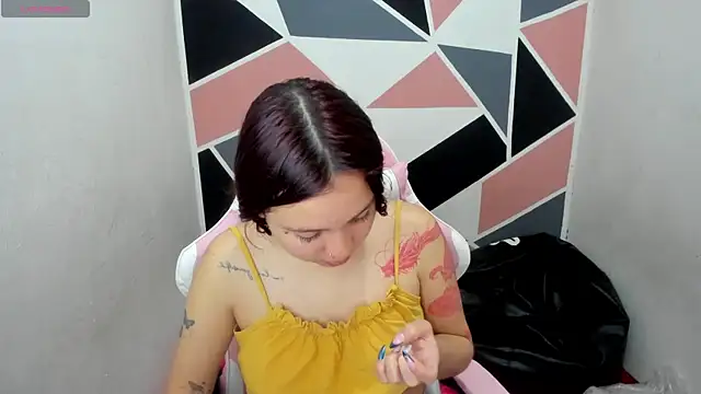 Snapshot of Carol_Pinter chatting on September 22, 2025, 5:48 pm Carol Pinter online show from September 22, 2025, 5:48 pm