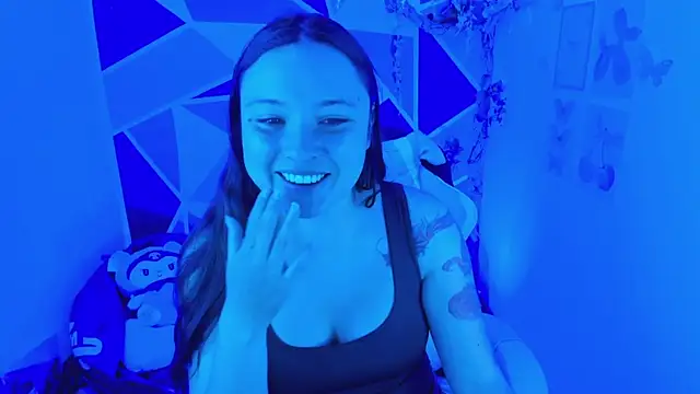 Carol Pinter online show from May 12, 2026, 4:04 pm