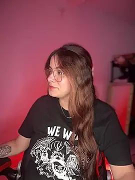 Snapshot of Yuli_zuha chatting on December 11, 2024, 2:41 am Yuli zuha online show from December 11, 2024, 2:41 am