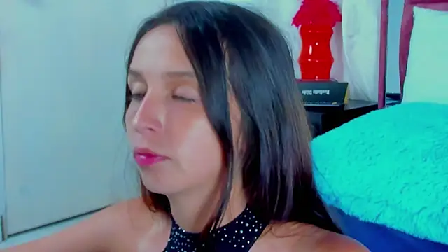 Snapshot of lucy_cooper01 chatting on December 14, 2024, 2:12 am lucy cooper01 online show from December 14, 2024, 2:12 am