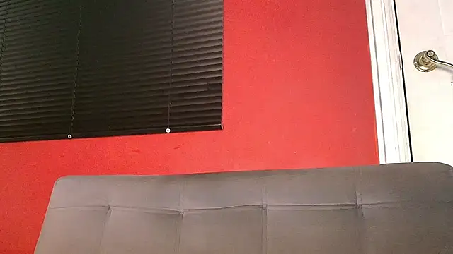 Snapshot of JD_THEBABY chatting on March 3, 2025, 6:48 am JD THEBABY online show from March 3, 2025, 6:48 am