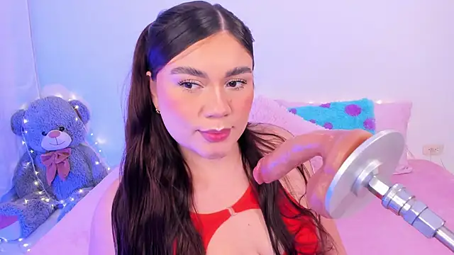 Snapshot of Isa_belaa chatting on February 11, 2025, 11:10 am Isa belaa online show from February 11, 2025, 11:10 am