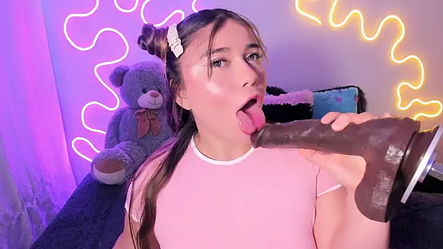 Snapshot of Isa_belaa chatting on September 24, 2025, 3:37 pm Isa belaa online show from September 24, 2025, 3:37 pm