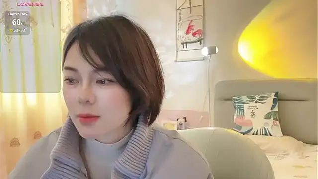 Snapshot of Linda-LL chatting on February 1, 2026, 7:18 am Linda-LL online show from February 1, 2026, 7:18 am