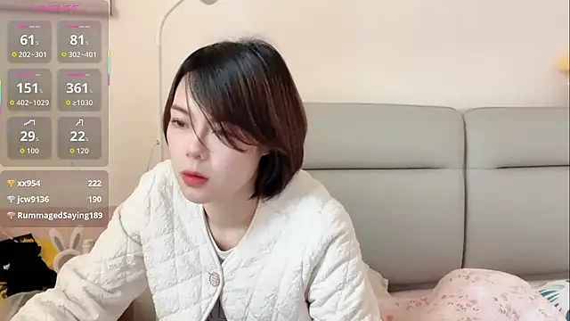 Snapshot of Linda-LL chatting on February 17, 2026, 4:31 am Linda-LL online show from February 17, 2026, 4:31 am