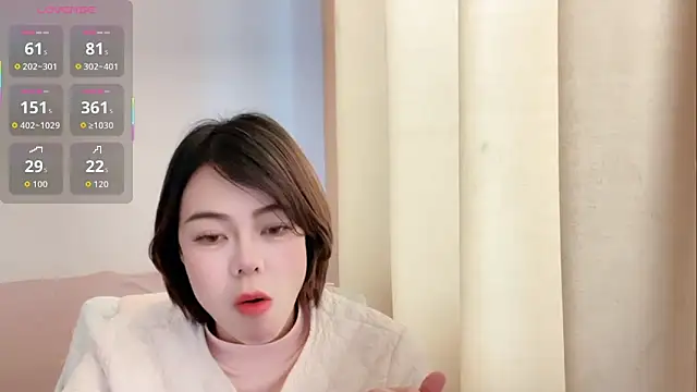 Snapshot of Linda-LL chatting on February 19, 2026, 6:20 am Linda-LL online show from February 19, 2026, 6:20 am