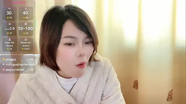 Snapshot of Linda-LL chatting on February 20, 2026, 6:26 am Linda-LL online show from February 20, 2026, 6:26 am