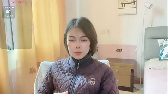 Snapshot of Linda-LL chatting on March 3, 2026, 4:18 am Linda-LL online show from March 3, 2026, 4:18 am