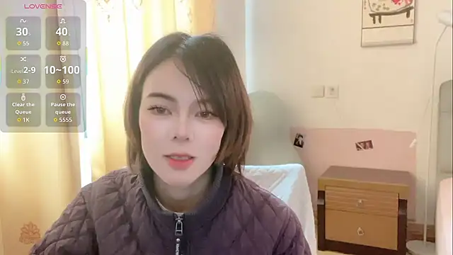 Snapshot of Linda-LL chatting on March 4, 2026, 3:34 am Linda-LL online show from March 4, 2026, 3:34 am