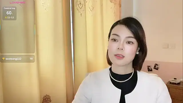 Snapshot of Linda-LL chatting on March 27, 2026, 8:26 am Linda-LL online show from March 27, 2026, 8:26 am