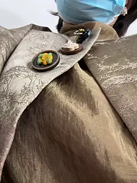 Snapshot of Linda-LL chatting on April 1, 2026, 1:52 pm Linda-LL online show from April 1, 2026, 1:52 pm