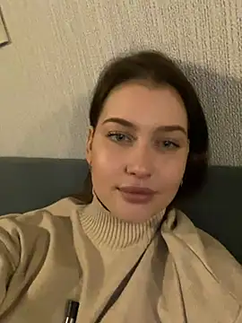Snapshot of KikiWatson chatting on February 2, 2025, 11:08 am KikiWatson online show from February 2, 2025, 11:08 am