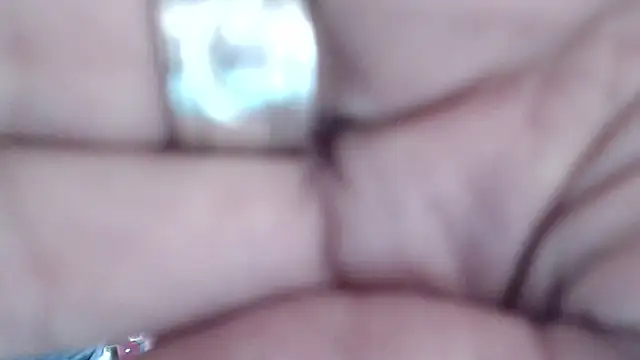 your red rose  online show from December 28, 2024, 5:14 pm