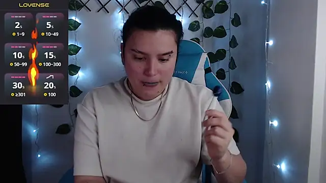 Snapshot of Nika_1_ chatting on March 30, 2026, 12:33 am Nika 1 online show from March 30, 2026, 12:33 am