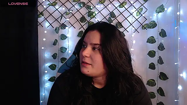 Snapshot of Nika_1_ chatting on April 13, 2026, 12:16 am Nika 1 online show from April 13, 2026, 12:16 am