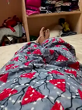 Snapshot of sneha_telugu_girl chatting on December 8, 2024, 4:28 pm sneha telugu girl online show from December 8, 2024, 4:28 pm