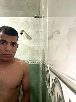 stiven-p23 online show from September 23, 2025, 1:14 pm