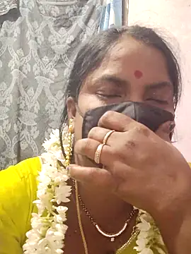 sana14 online show from December 15, 2025, 4:33 pm