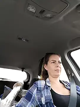 Snapshot of uber_babe chatting on December 13, 2024, 10:51 am uber babe online show from December 13, 2024, 10:51 am