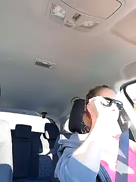 Snapshot of uber_babe chatting on December 19, 2024, 12:45 pm uber babe online show from December 19, 2024, 12:45 pm