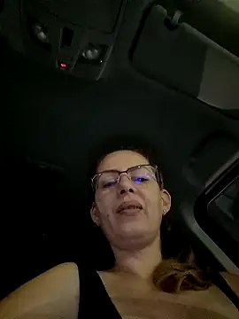 Snapshot of uber_babe chatting on January 22, 2025, 5:49 pm uber babe online show from January 22, 2025, 5:49 pm