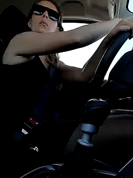 Snapshot of uber_babe chatting on February 11, 2025, 10:48 am uber babe online show from February 11, 2025, 10:48 am