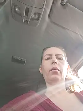 Snapshot of uber_babe chatting on February 25, 2025, 9:53 am uber babe online show from February 25, 2025, 9:53 am